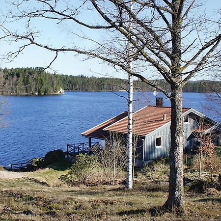 3 Bedroom Gorgeous Home In Smalandsstenar Sannas Exterior foto