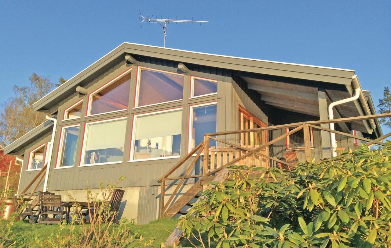 3 Bedroom Gorgeous Home In Smalandsstenar Sannas Exterior foto
